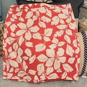 Old Navy Women's Mini Skirt - Coral and White Floral